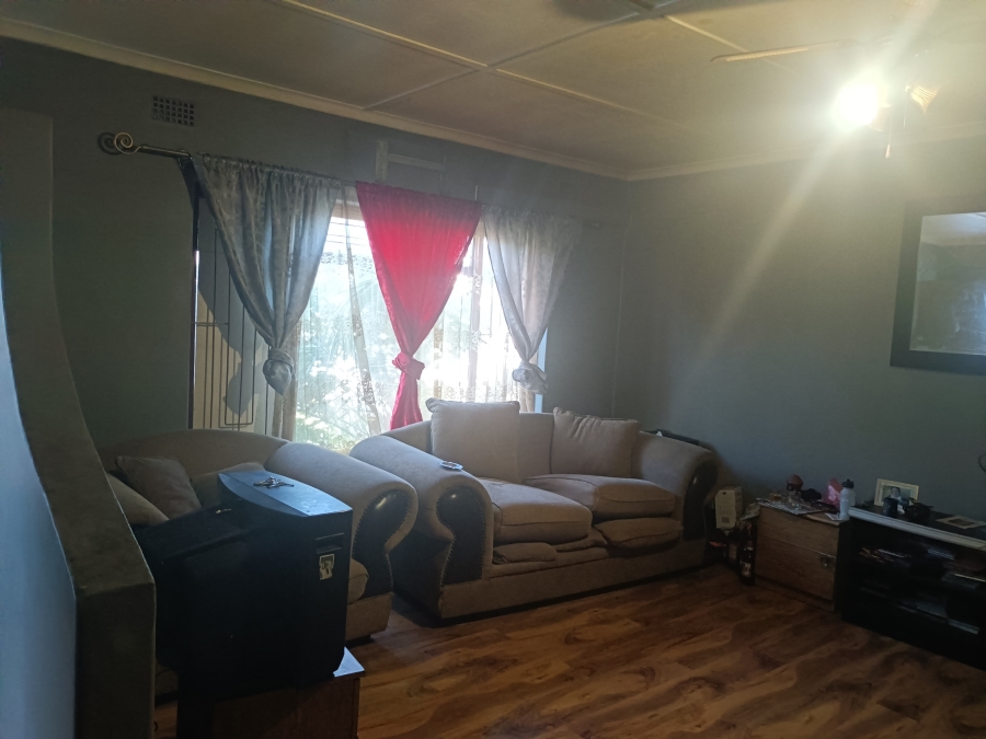 4 Bedroom Property for Sale in Belmont Park Western Cape